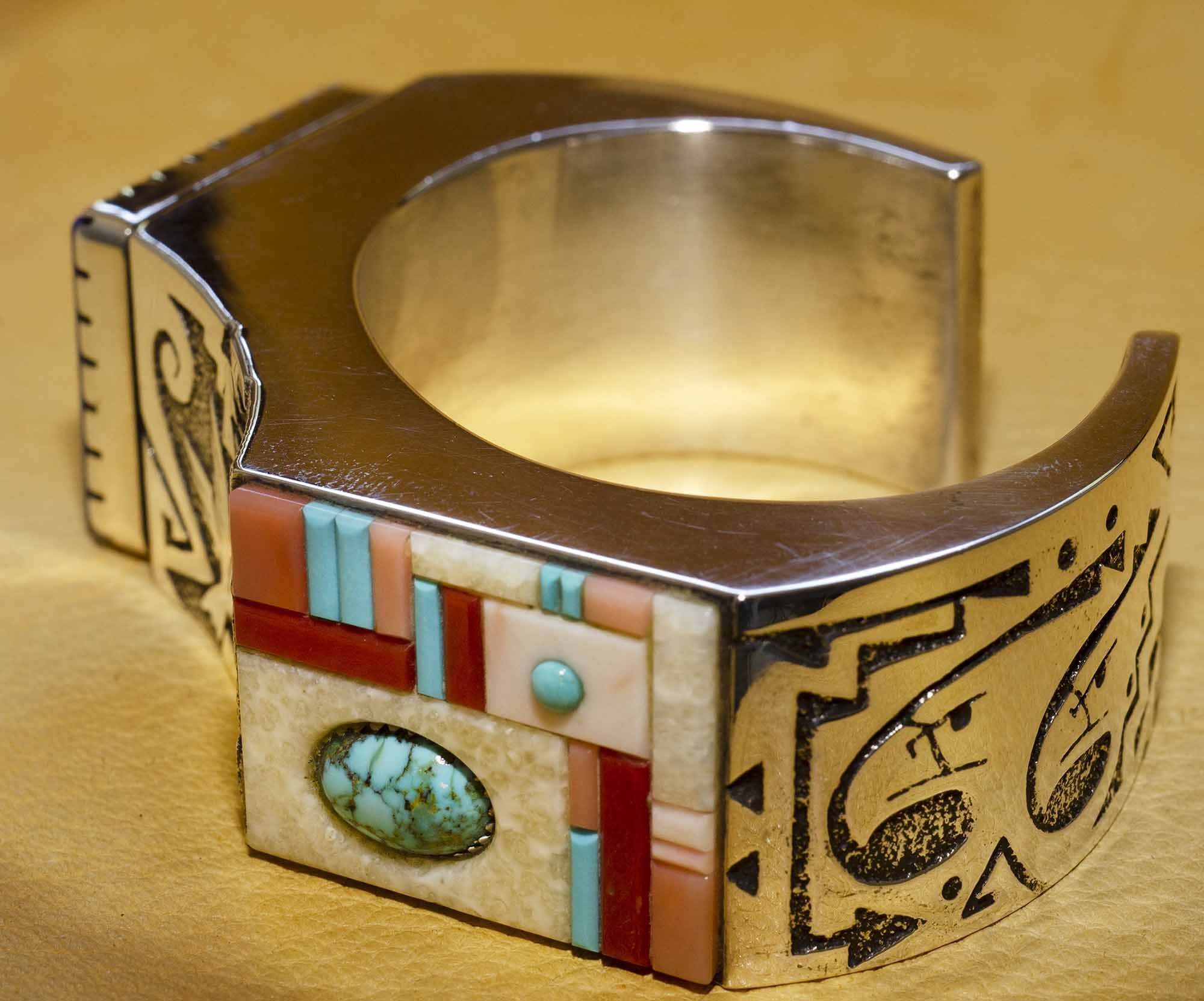 Richard Tsosie Hi Rise Bracelet - A masterpiece